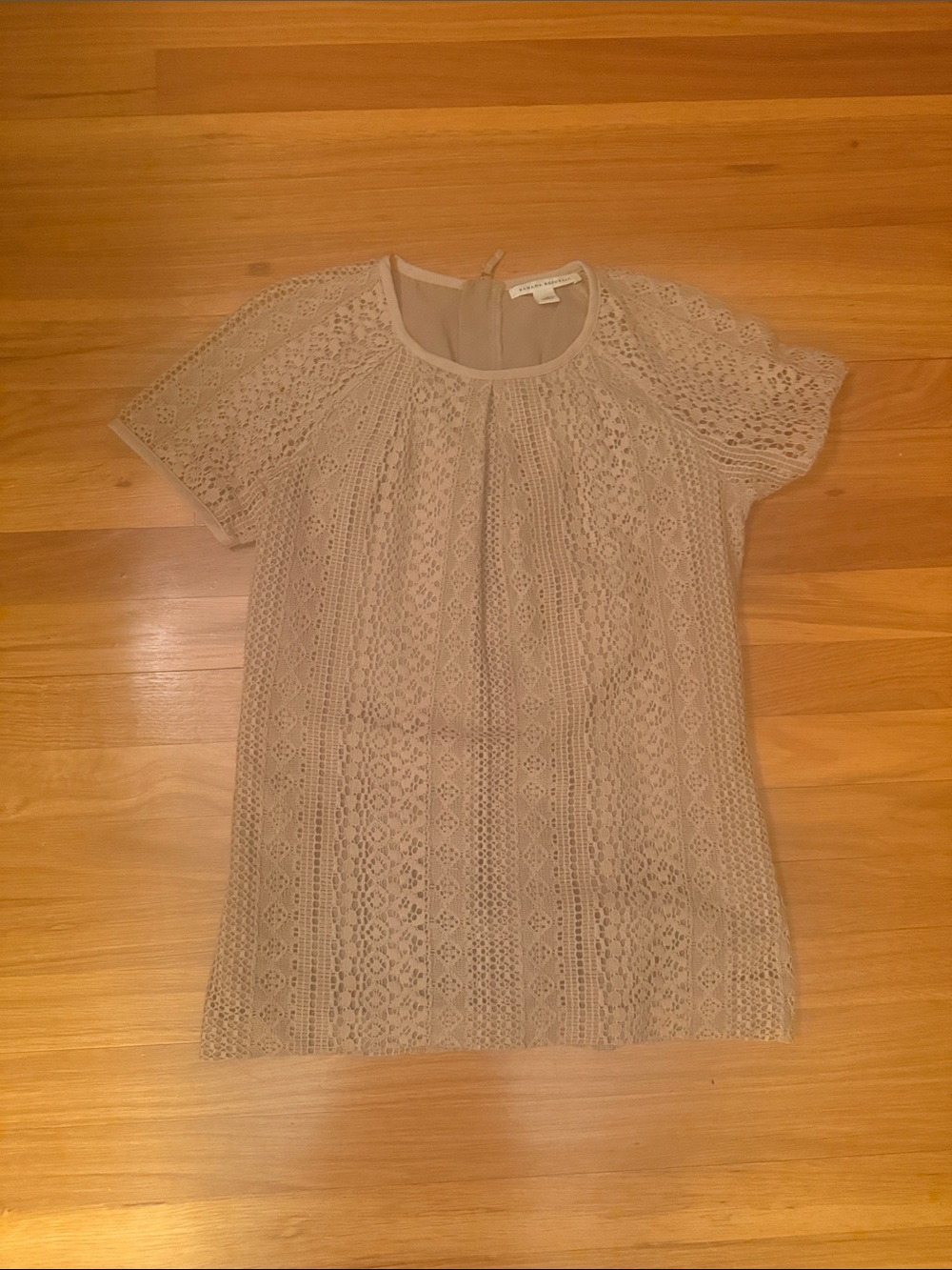 Banana Republic Lace Short Sleeve Blouse
